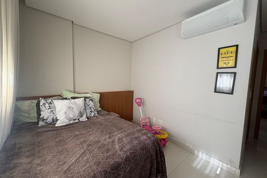 Suíte 3 de apartamento à venda com 3 quartos, 100m² em Setor Bueno, Goiânia
