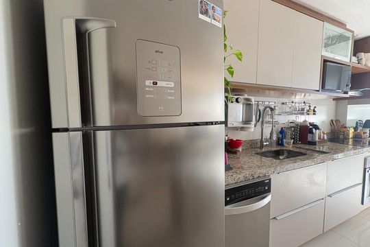Cozinha  de apartamento à venda com 3 quartos, 100m² em Setor Bueno, Goiânia