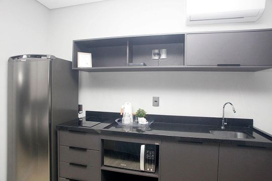 Studio - Cozinha de kitnet/studio à venda com 1 quarto, 20m² em Centro Histórico, Porto Alegre