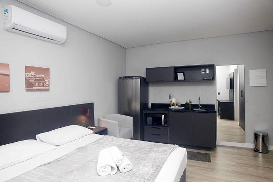 Studio - Sala / Quarto de kitnet/studio à venda com 1 quarto, 23m² em Centro Histórico, Porto Alegre