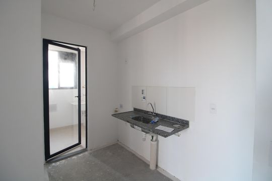 Cozinha de apartamento à venda com 2 quartos, 50m² em Usina Piratininga, São Paulo