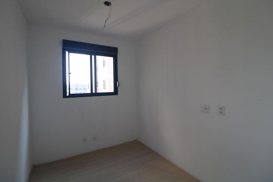 Quarto de apartamento à venda com 2 quartos, 50m² em Usina Piratininga, São Paulo