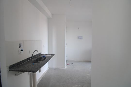 Cozinha de apartamento à venda com 2 quartos, 50m² em Usina Piratininga, São Paulo
