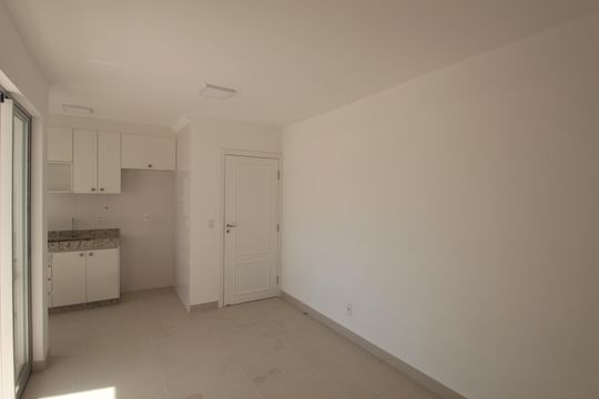 Sala de apartamento para alugar com 2 quartos, 68m² em Serrano, Belo Horizonte