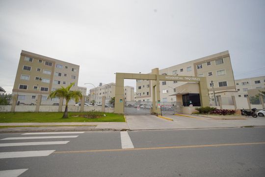 Fachada de apartamento para alugar com 2 quartos, 60m² em Caminho Novo, Palhoça