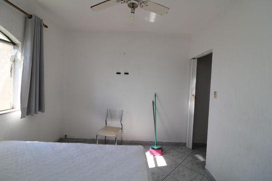 Quarto de casa para alugar com 1 quarto, 60m² em Jardim Marília, São Paulo
