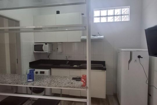 Cozinha americana de kitnet/studio para alugar com 1 quarto, 21m² em Brás, São Paulo