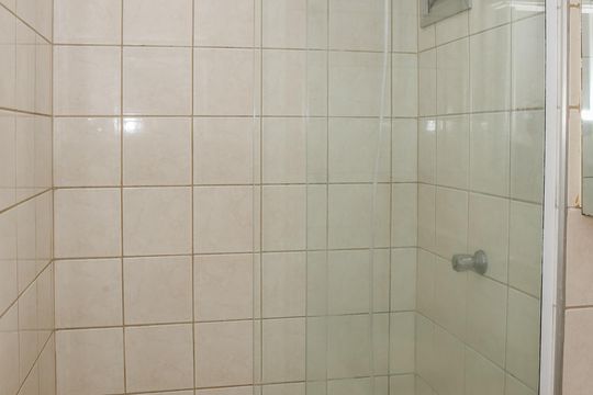 Banheiro de apartamento para alugar com 1 quarto, 40m² em Pompeia, São Paulo