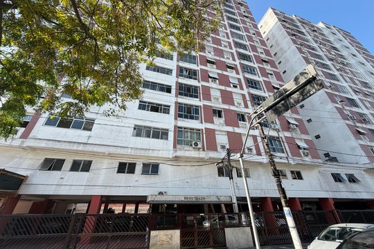 Fachada de apartamento para alugar com 2 quartos, 90m² em Ponta da Praia, Santos