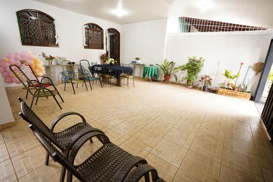 Casa à venda com 3 quartos, 184m² em Jardim Pompeia, Goiânia