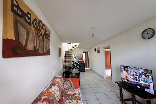 Sala de apartamento à venda com 3 quartos, 170m² em Vargem Pequena, Rio de Janeiro