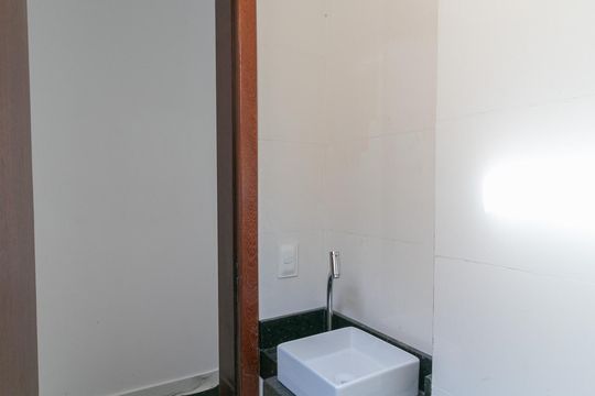 Casa à venda com 3 quartos, 167m² em Jaqueline, Belo Horizonte