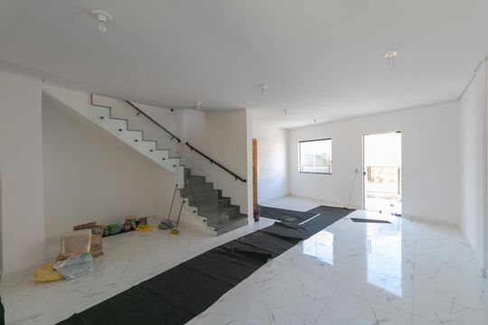 Casa à venda com 3 quartos, 167m² em Jaqueline, Belo Horizonte