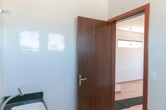 Casa à venda com 3 quartos, 167m² em Jaqueline, Belo Horizonte