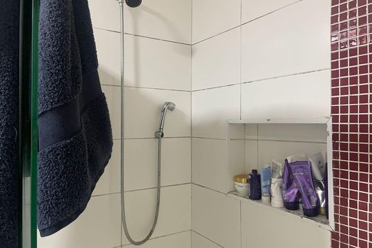 Banheiro de apartamento para alugar com 3 quartos, 140m² em Pinheiros, São Paulo
