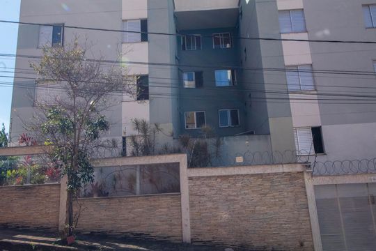 Fachada do Prédio de apartamento para alugar com 3 quartos, 115m² em Carlos Prates, Belo Horizonte
