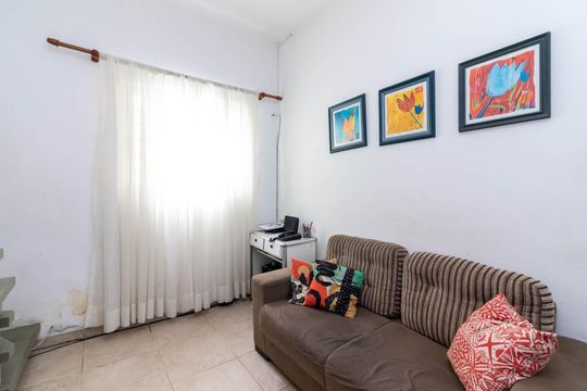 Sala de casa à venda com 2 quartos, 100m² em Chora Menino, São Paulo