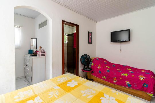 Suíte de casa à venda com 2 quartos, 100m² em Chora Menino, São Paulo