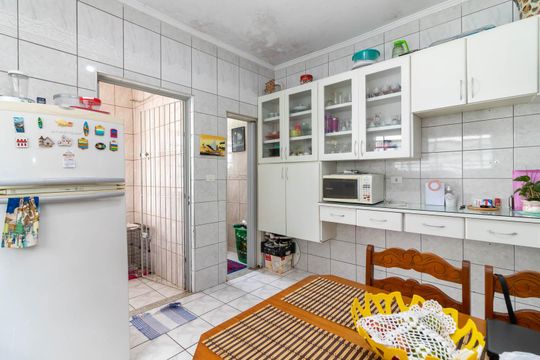 Cozinha de casa à venda com 2 quartos, 100m² em Chora Menino, São Paulo