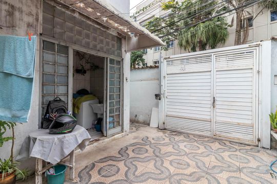 Garagem e Área de Lazer de casa à venda com 2 quartos, 100m² em Chora Menino, São Paulo