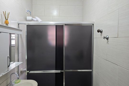Banheiro Social / CASA 01 de casa para alugar com 3 quartos, 250m² em Vila Aprazível, Guarulhos