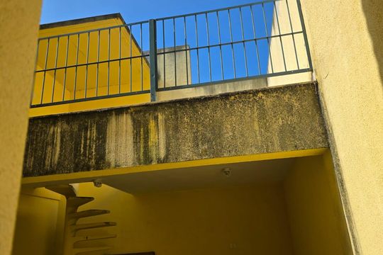 Área externa de casa para alugar com 3 quartos, 200m² em Jardim Rodeio, Mogi das Cruzes