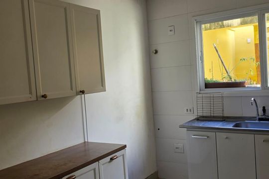 Cozinha de casa para alugar com 3 quartos, 200m² em Jardim Rodeio, Mogi das Cruzes