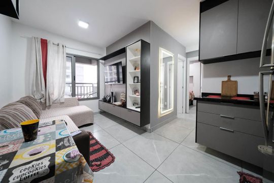 Sala/Cozinha de apartamento para alugar com 2 quartos, 42m² em Vila Guilhermina, São Paulo