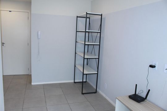 Sala/cozinha de apartamento para alugar com 2 quartos, 35m² em República, São Paulo