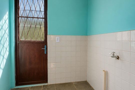 Área de serviço de casa para alugar com 2 quartos, 110m² em Lomba do Pinheiro, Viamão