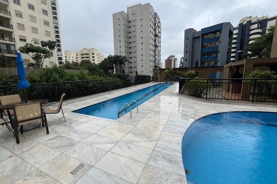 Área comum - Piscina de apartamento à venda com 3 quartos, 138m² em Vila Suzana, São Paulo