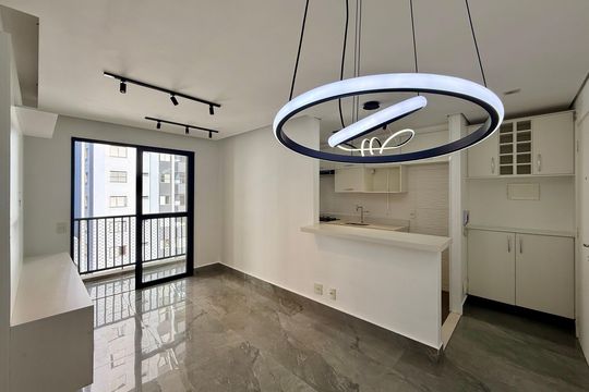 Sala de apartamento para alugar com 2 quartos, 56m² em Jardim Umuarama, São Paulo