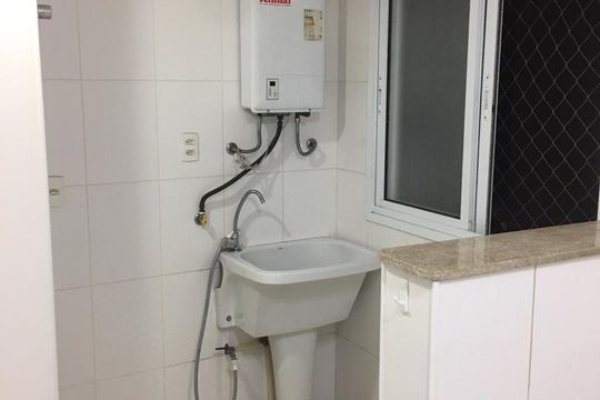 Área de serviço de apartamento à venda com 3 quartos, 85m² em Vila Marlene, Jundiaí
