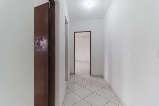 Corredor de apartamento para alugar com 2 quartos, 135m² em Vila Cintra, Mogi das Cruzes