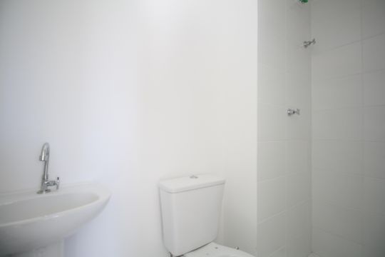 Banheiro de apartamento à venda com 2 quartos, 35m² em Morumbi, São Paulo