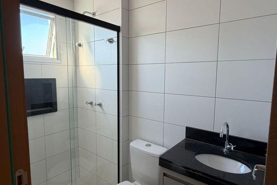 Banheiro social de apartamento para alugar com 4 quartos, 73m² em Parque Industrial, São José dos Campos