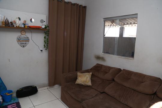 Casa à venda com 2 quartos, 500m² em Jardim Balneario Meia Ponte, Goiânia