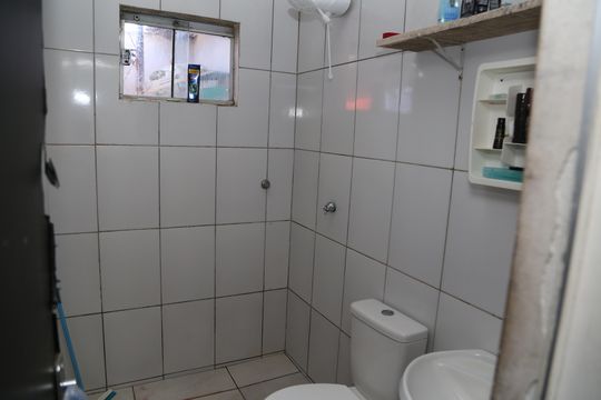 Casa à venda com 2 quartos, 500m² em Jardim Balneario Meia Ponte, Goiânia