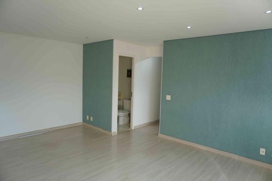 Sala de apartamento à venda com 2 quartos, 94m² em Campo Belo, Santana de Parnaíba