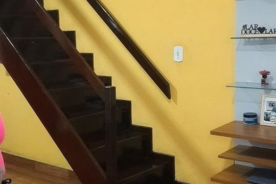 Sala de casa de condomínio para alugar com 2 quartos, 60m² em Palmeiras, Cabo Frio