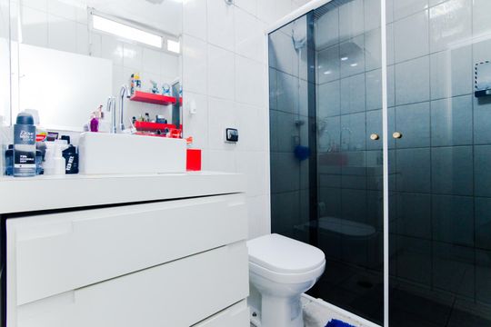 Banheiro de casa para alugar com 2 quartos, 70m² em Vila Rosalia, Guarulhos