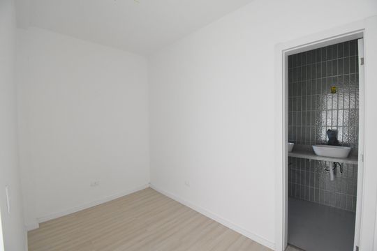 Suíte de casa de condomínio à venda com 3 quartos, 152m² em Pilarzinho, Curitiba