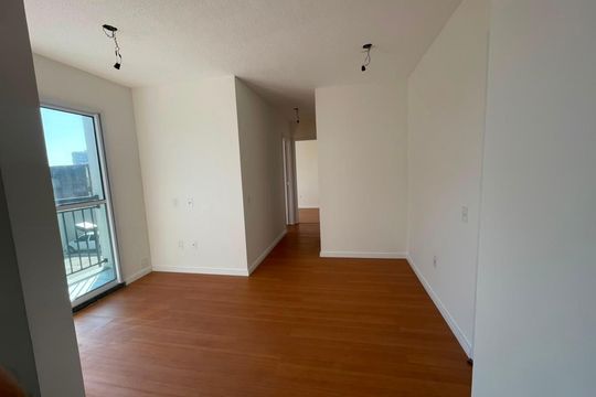 Apartamento para alugar com 2 quartos, 42m² em Irajá, Rio de Janeiro