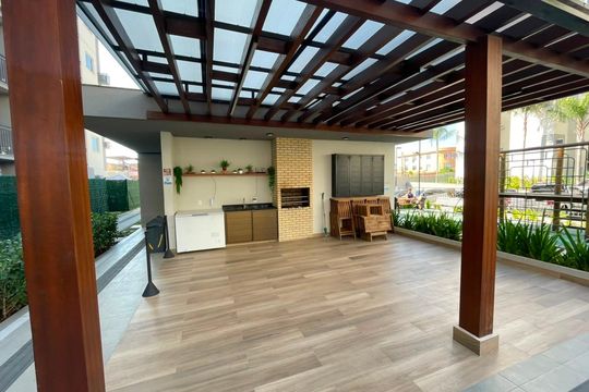 Área externa de apartamento para alugar com 2 quartos, 42m² em Irajá, Rio de Janeiro