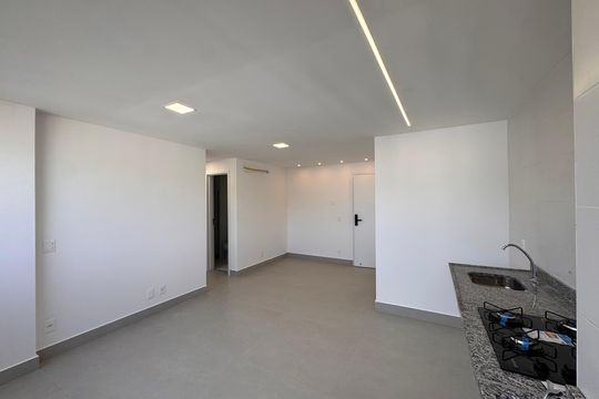 Sala de apartamento para alugar com 2 quartos, 55m² em Vargem Grande, Rio de Janeiro