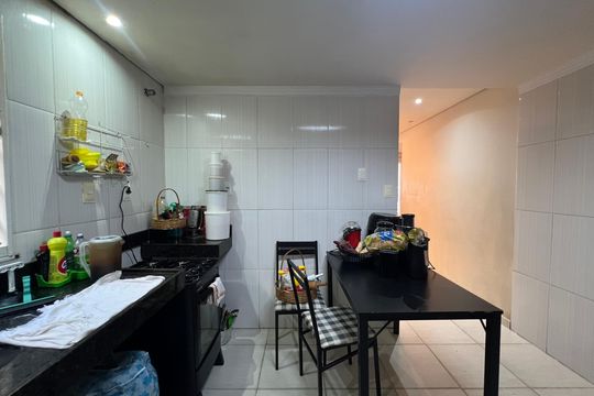 Casa à venda com 4 quartos, 150m² em Estrela Dalva, Contagem