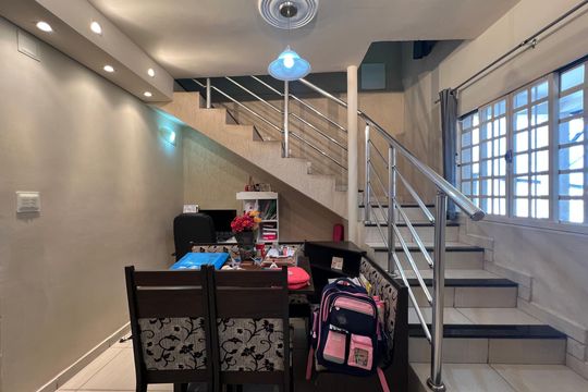 Casa à venda com 4 quartos, 150m² em Estrela Dalva, Contagem