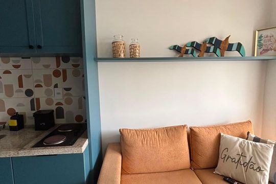 Sala/Cozinha de apartamento para alugar com 1 quarto, 28m² em Jardim Armação, Salvador