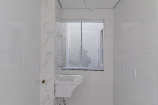 Cozinha e Área de Serviço de apartamento à venda com 2 quartos, 36m² em Vila Santana, São Paulo