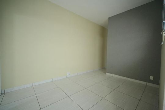 Sala de casa à venda com 1 quarto, 140m² em Paulicéia, São Bernardo do Campo
